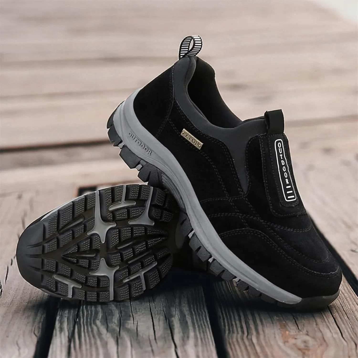 Men's Fashion Outdoor Loafers Non-Slip Wear-Resistant Waterproof Sports Shoes Round Toe Comfortable Breathable Casual Shoes