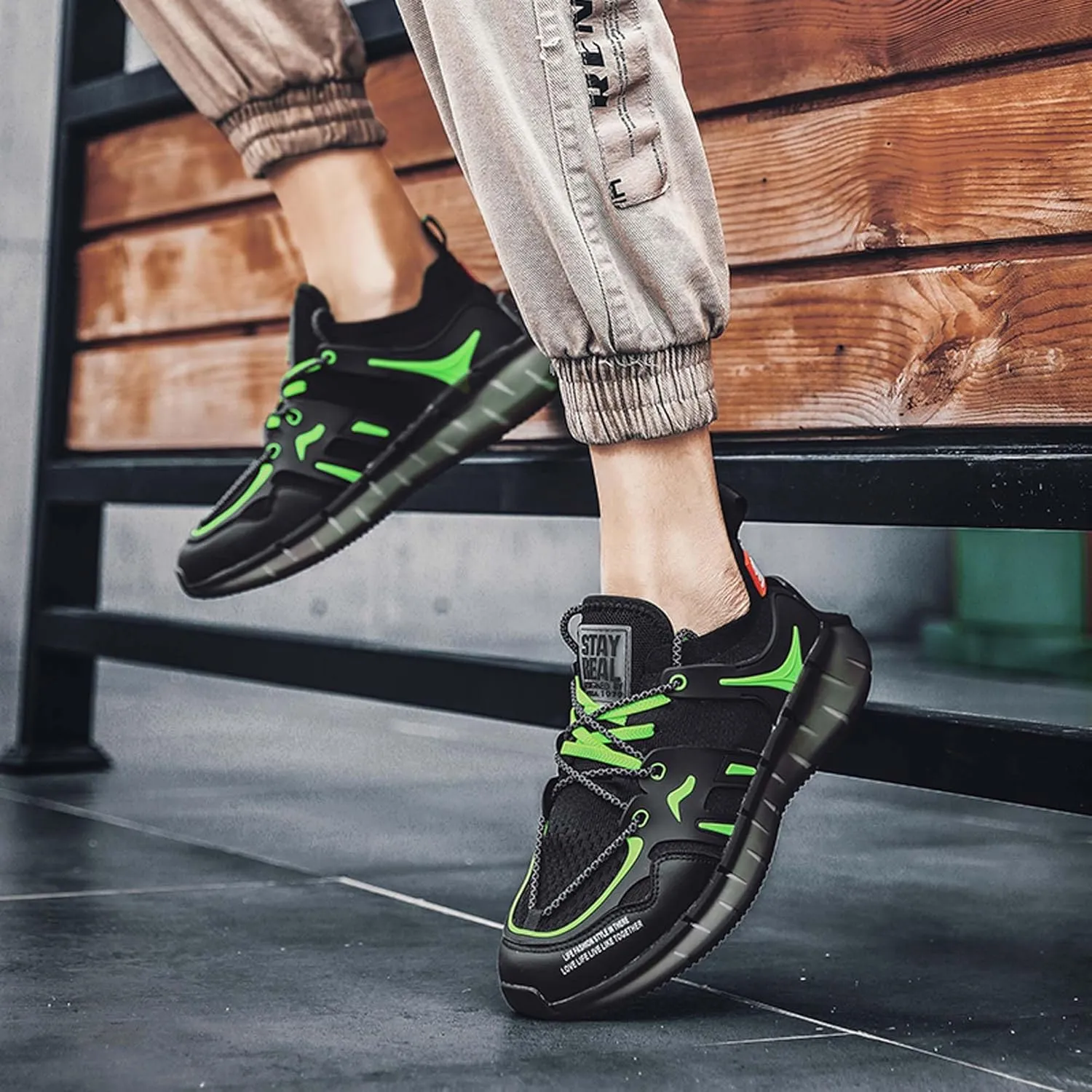 Men's Running Shoes Tennis Sneakers Breathable Lightweight Sports Walking Shoes Non-Slip Comfortable Gym Sports Jogging Shoes Outdoor Fashion Casual Shoes