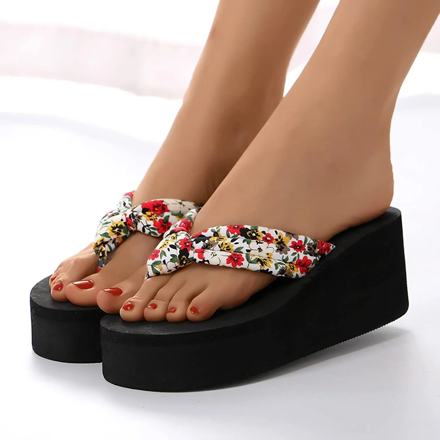 Sandals for Women Thick Bottom Floral Flip Flops Beach Wide Width Ladies Sandals Women